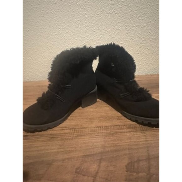 Annie Black Girl Heel Booties with Cute Button/Crystal with Faux Fur Size 11 - Picture 8 of 10